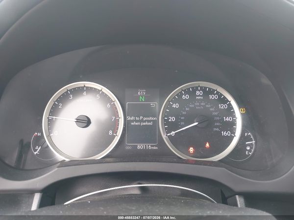 2016 LEXUS IS 200T