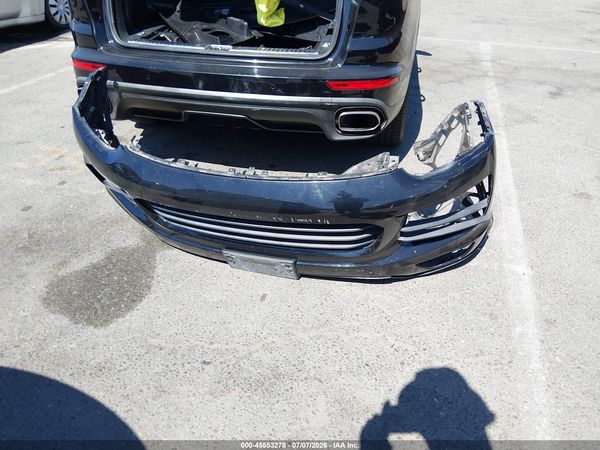 2016 PORSCHE CAYENNE