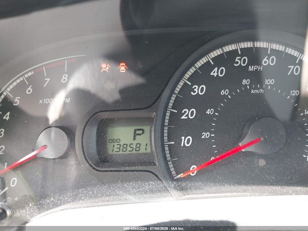2014 TOYOTA SIENNA LE V6 8 PASSENGER