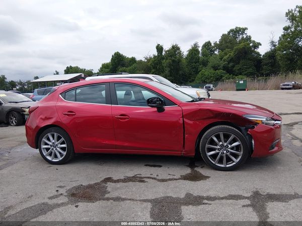 2018 MAZDA MAZDA3 GRAND TOURING