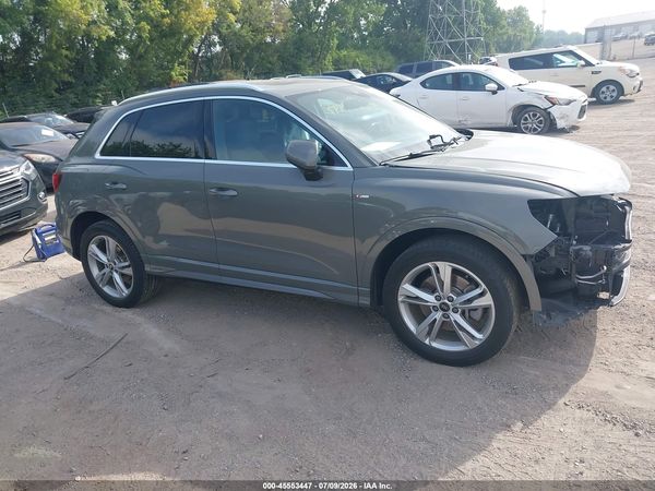 2022 AUDI Q3