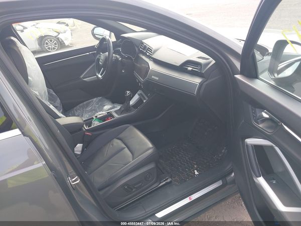 2022 AUDI Q3