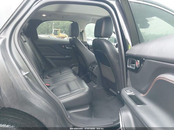 2018 JAGUAR F-PACE 25T PRESTIGE