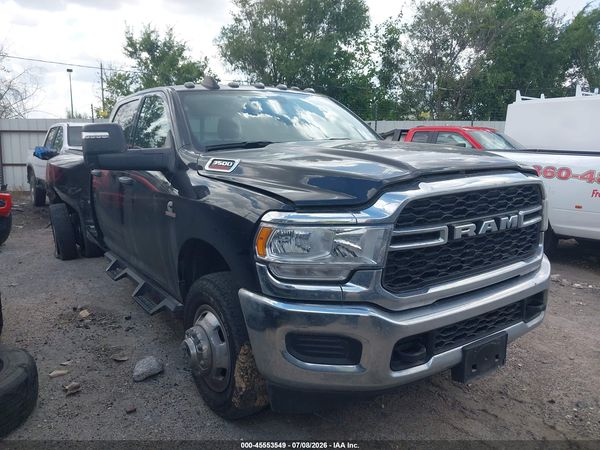 2024 RAM 3500 TRADESMAN  4X4 8' BOX