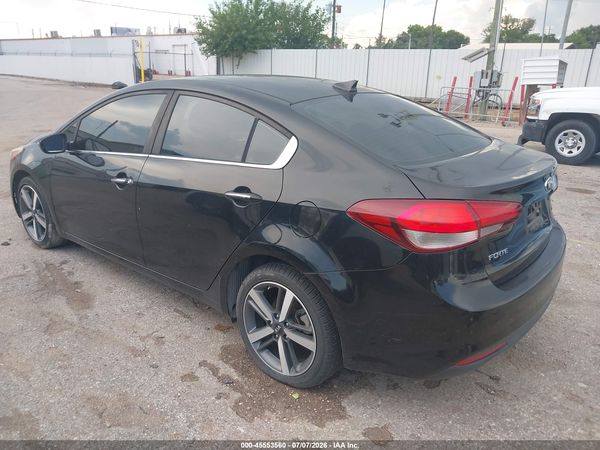 2017 KIA FORTE EX