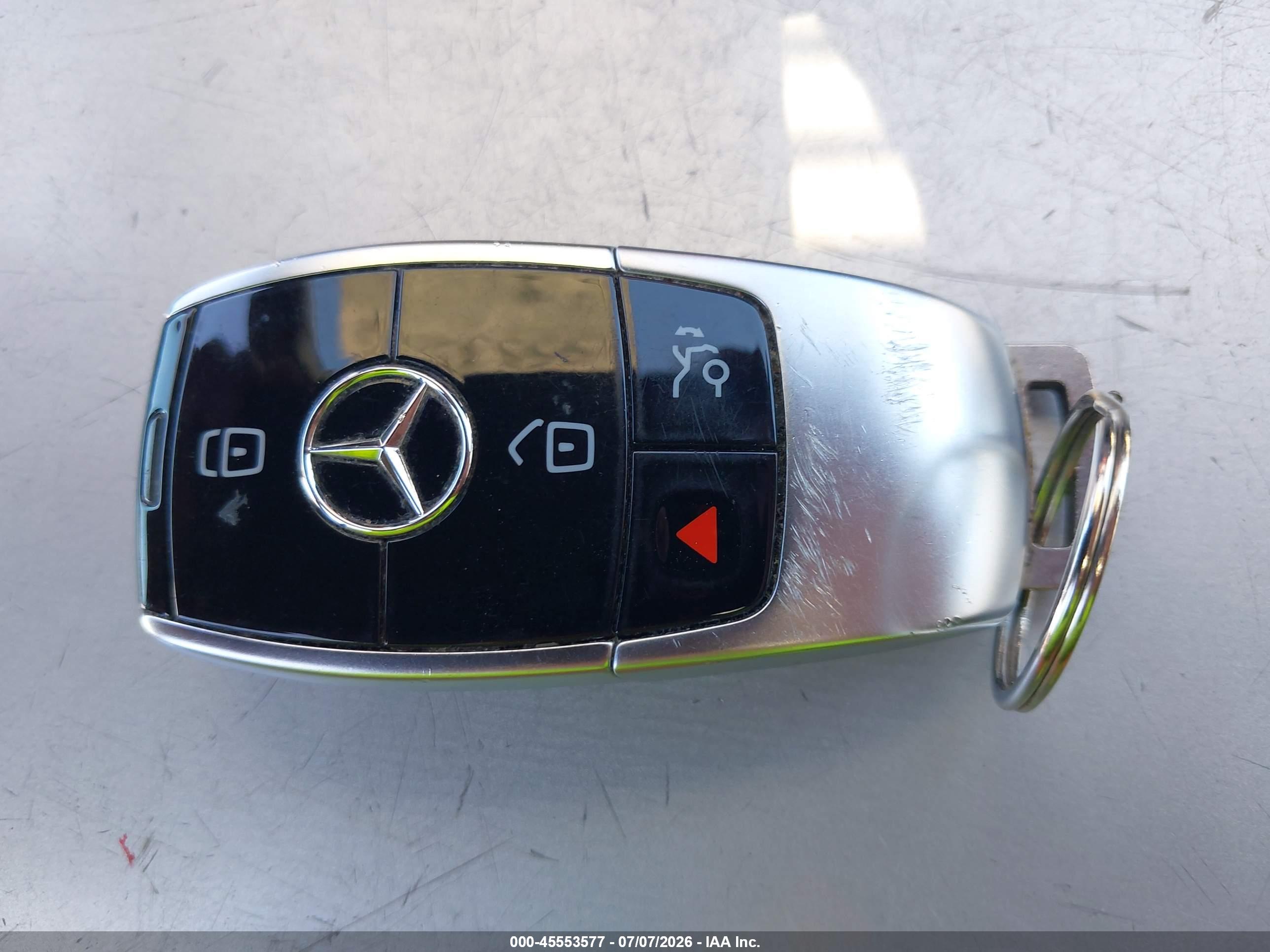 2019 MERCEDES-BENZ E 300 E300