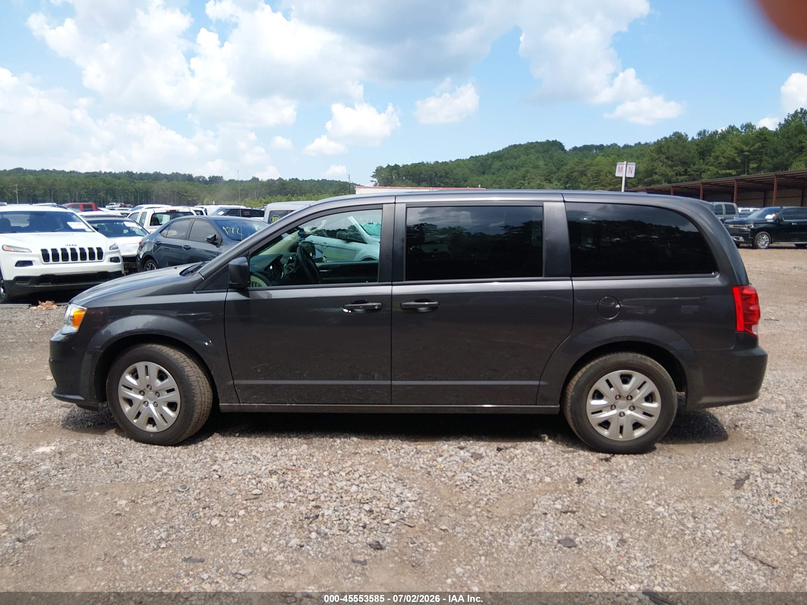 2018 DODGE GRAND CARAVAN SE
