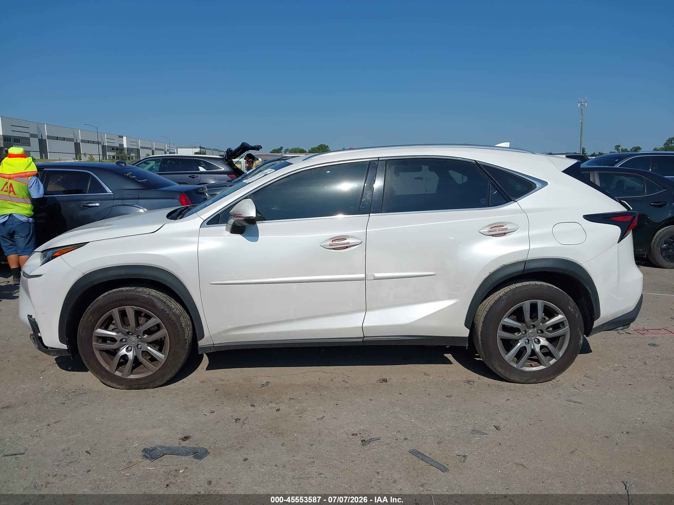 2016 LEXUS NX 200T 200t Luxury