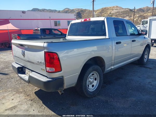 2016 RAM 1500 ST