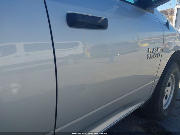 2016 RAM 1500 ST