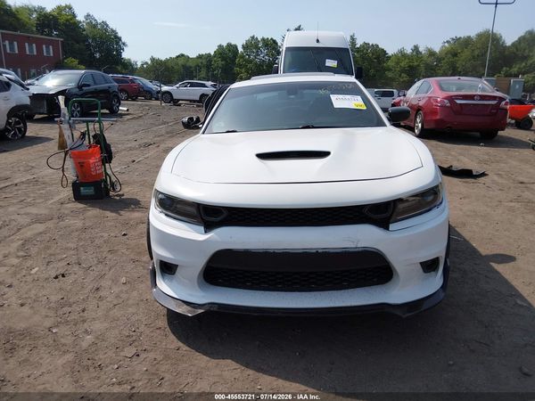 2016 DODGE CHARGER SXT