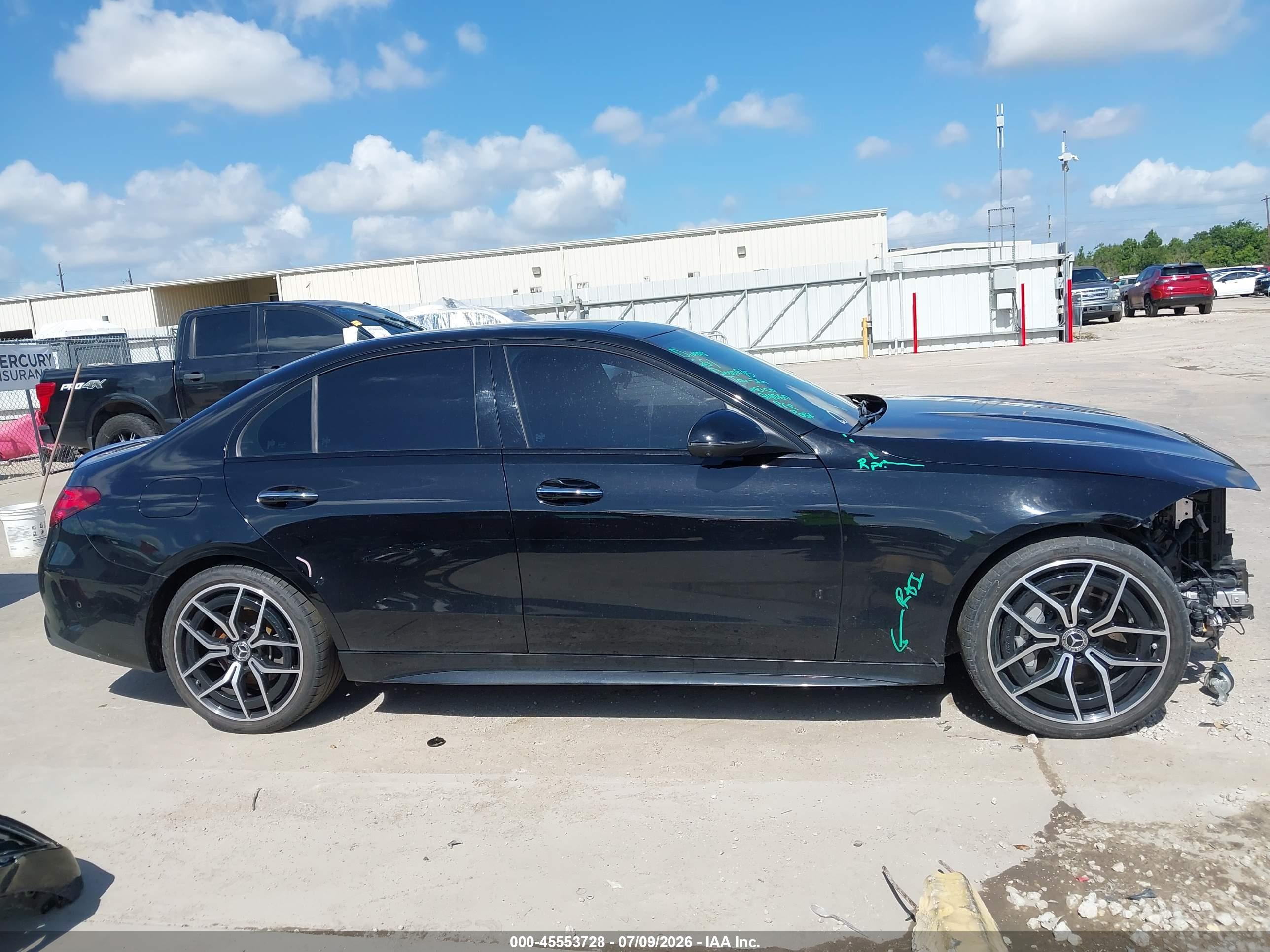 2024 MERCEDES-BENZ C 300 C300