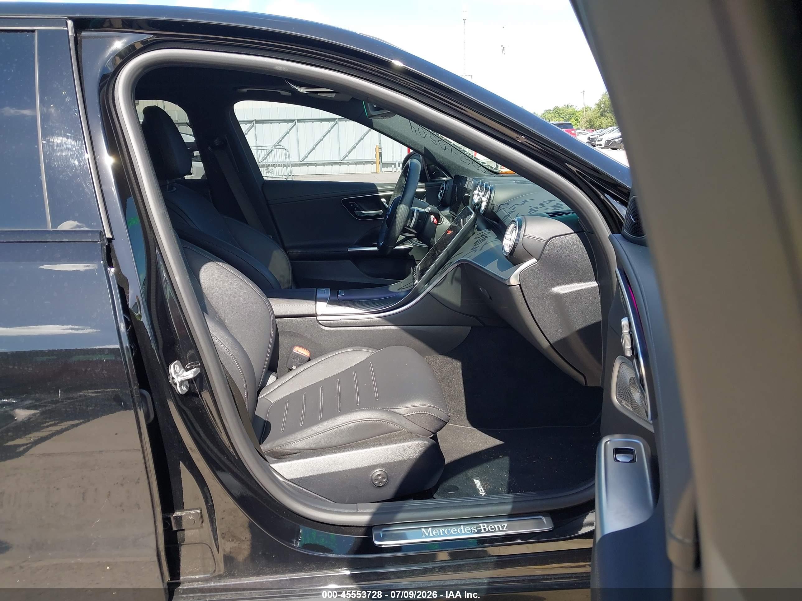 2024 MERCEDES-BENZ C 300 C300
