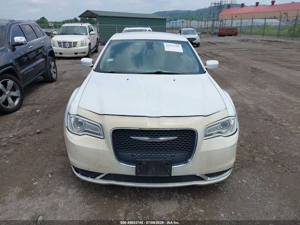 2016 CHRYSLER 300 LIMITED