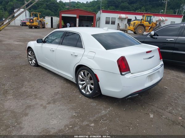2016 CHRYSLER 300 LIMITED