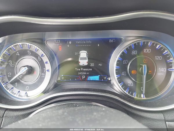 2016 CHRYSLER 300 LIMITED