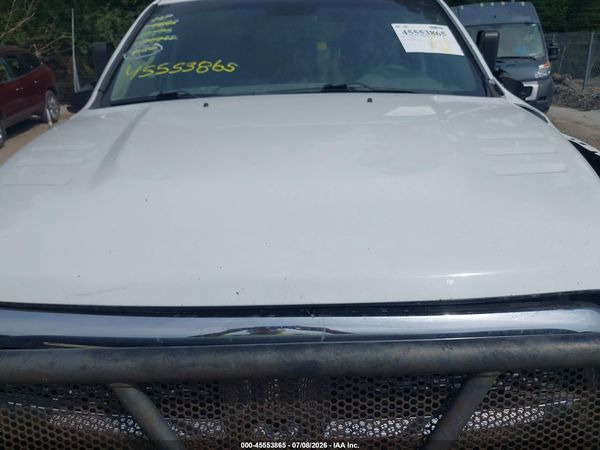 2017 RAM 2500 TRADESMAN  4X4 8' BOX