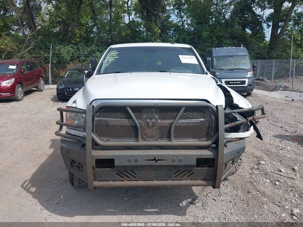 2017 RAM 2500 TRADESMAN  4X4 8' BOX