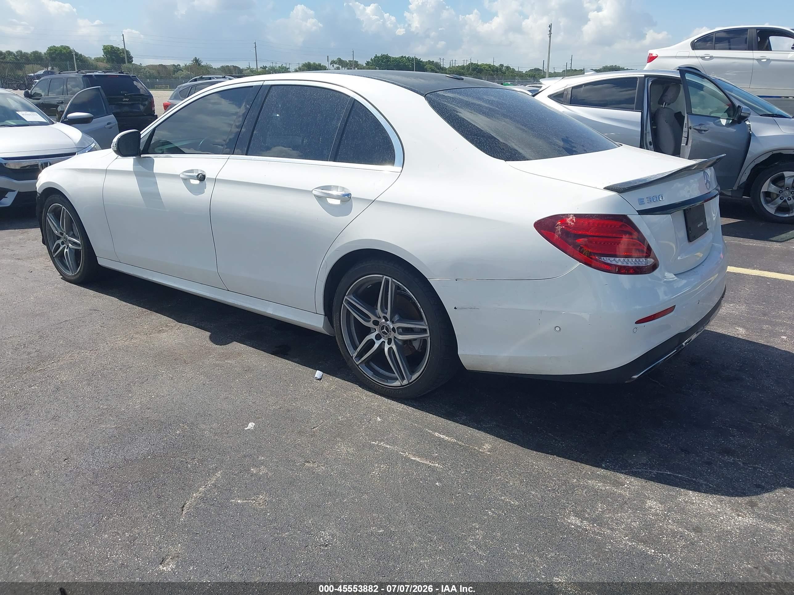 2018 MERCEDES-BENZ E 300 E300