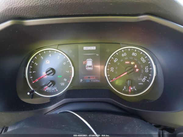 2020 TOYOTA RAV4 XLE