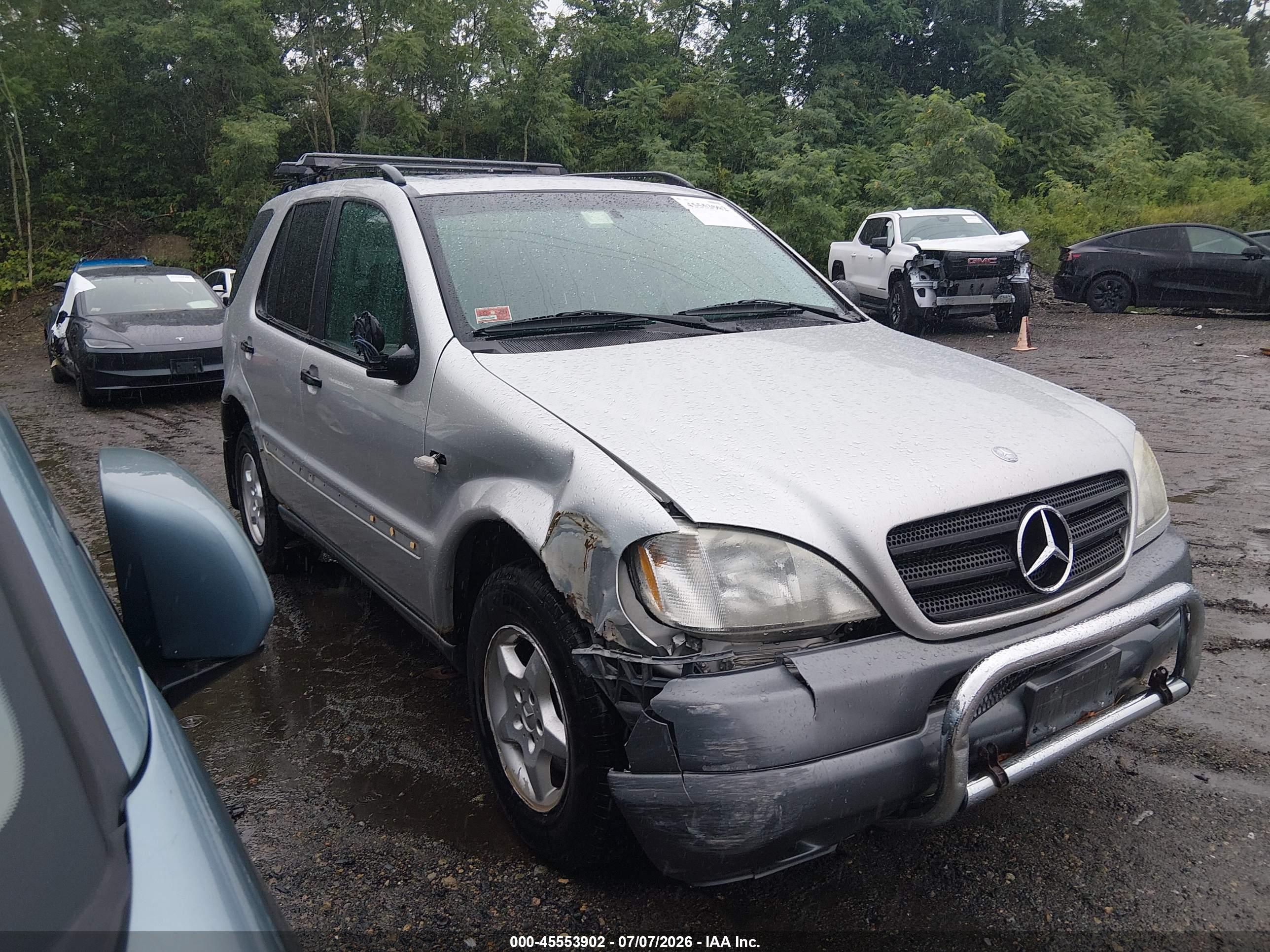 1999 MERCEDES-BENZ ML 320 ML320