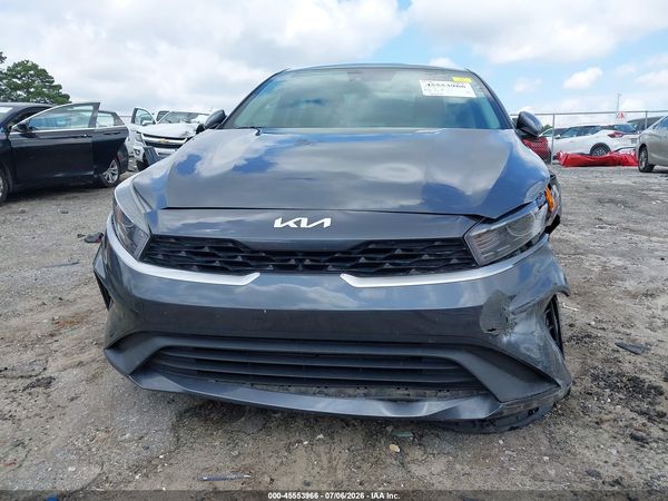 2023 KIA FORTE LXS