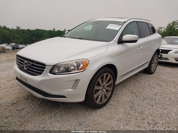 2017 VOLVO XC60 T5 INSCRIPTION