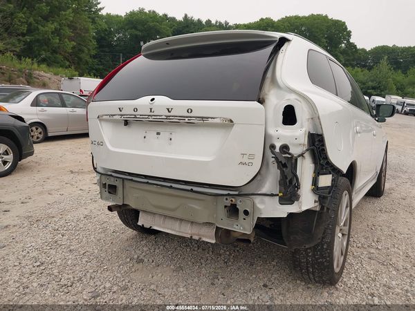 2017 VOLVO XC60 T5 INSCRIPTION