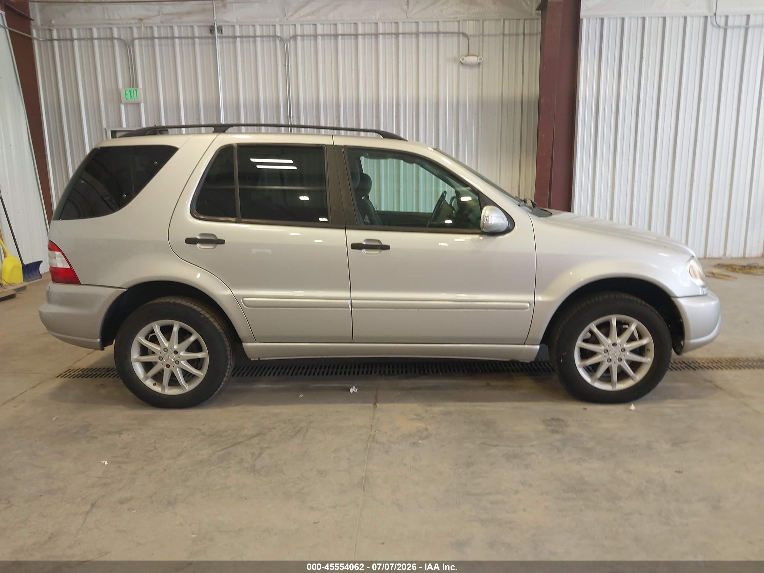 2004 MERCEDES-BENZ ML 350 ML350