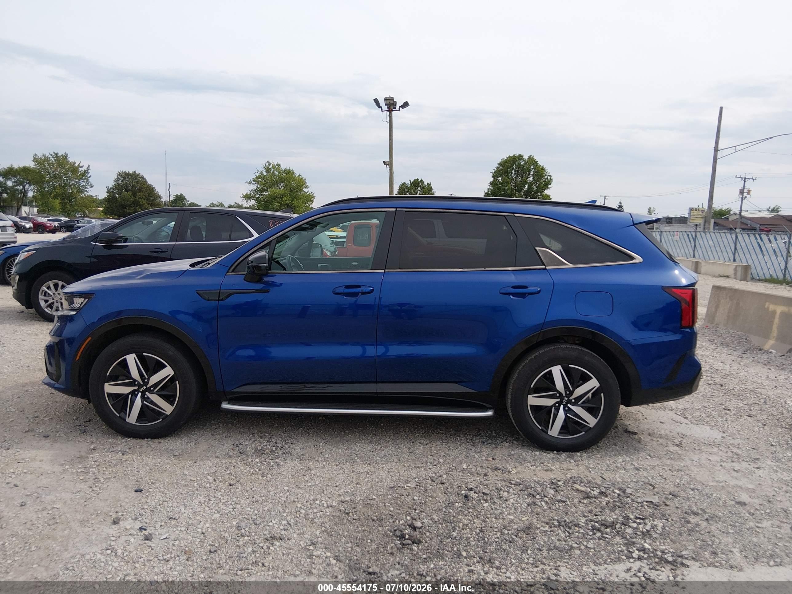 2021 KIA SORENTO S
