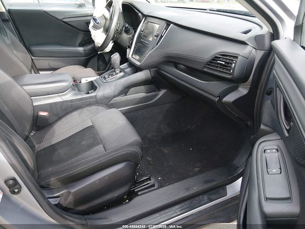 2020 SUBARU OUTBACK Base