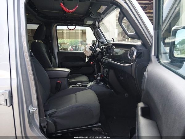 2020 JEEP WRANGLER UNLIMITED SAHARA 4X4