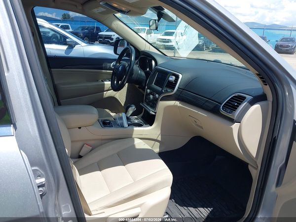 2019 JEEP GRAND CHEROKEE LAREDO E 4X4