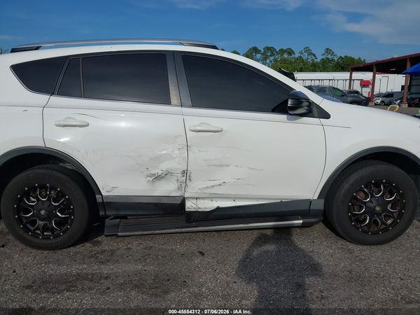 2016 TOYOTA RAV4 LE