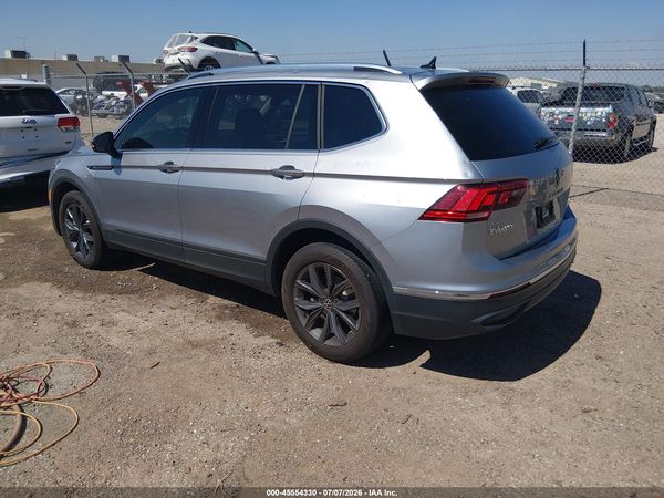 2022 VOLKSWAGEN TIGUAN 2.0T SE — I3