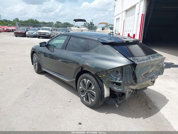 2023 KIA EV6 WIND