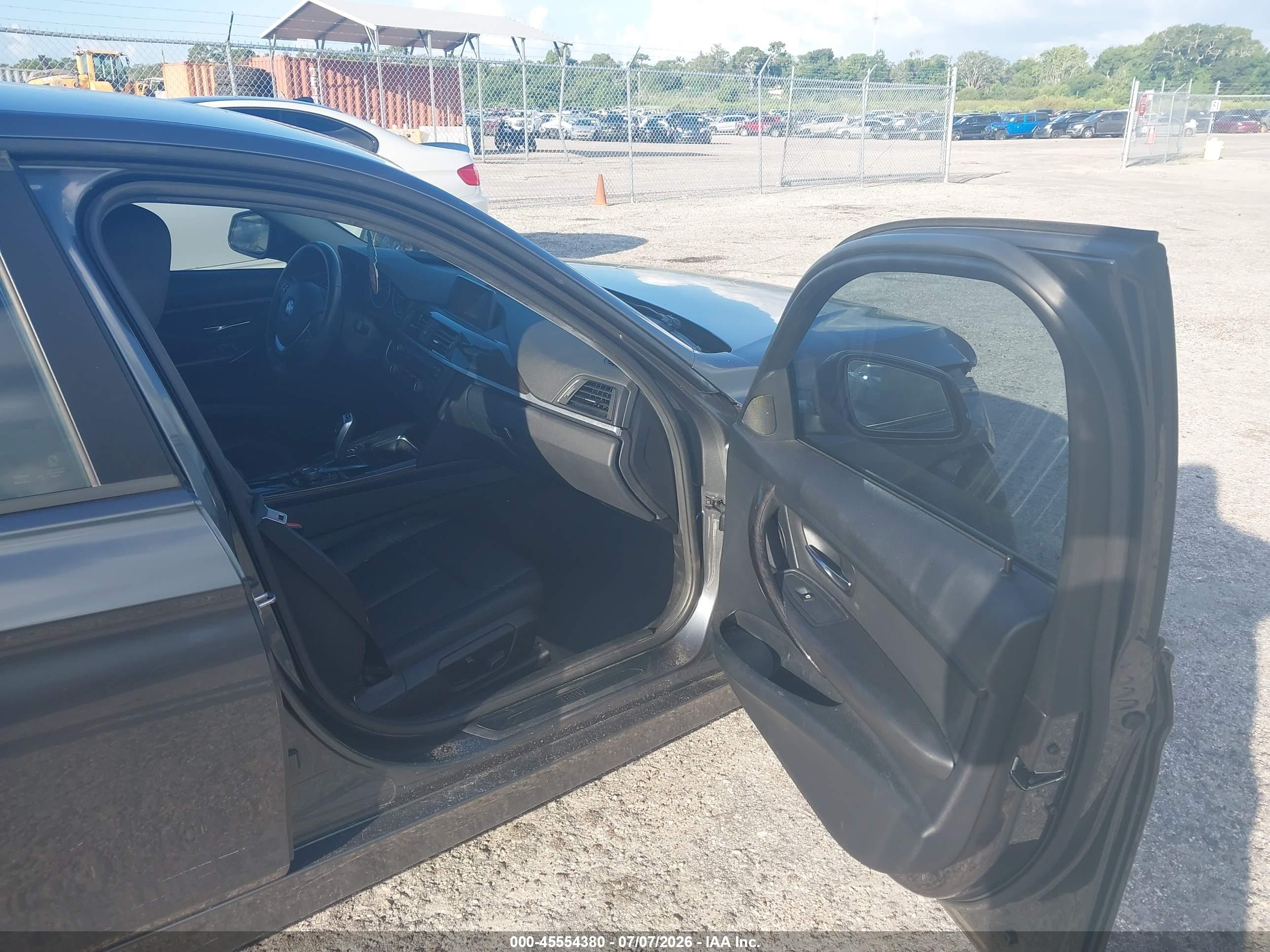 2015 BMW 328I SA