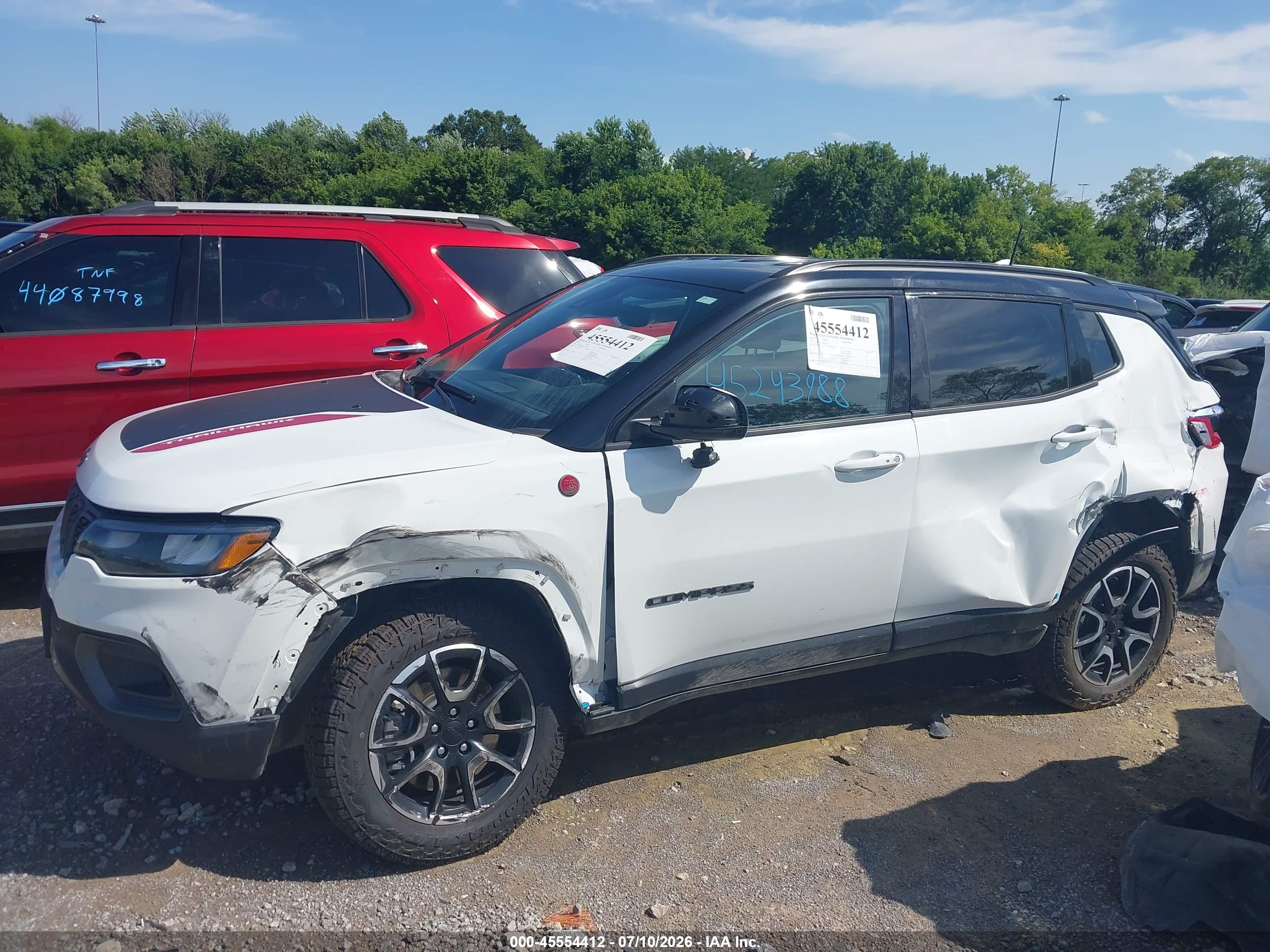 2024 JEEP COMPASS TRAILHAWK 4X4