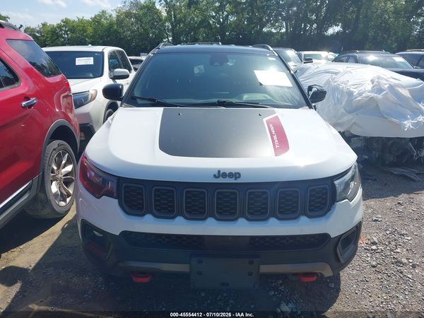 2024 JEEP COMPASS TRAILHAWK 4X4
