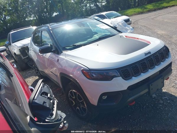 2024 JEEP COMPASS TRAILHAWK 4X4