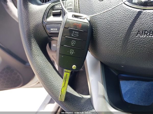 2016 KIA RIO LX