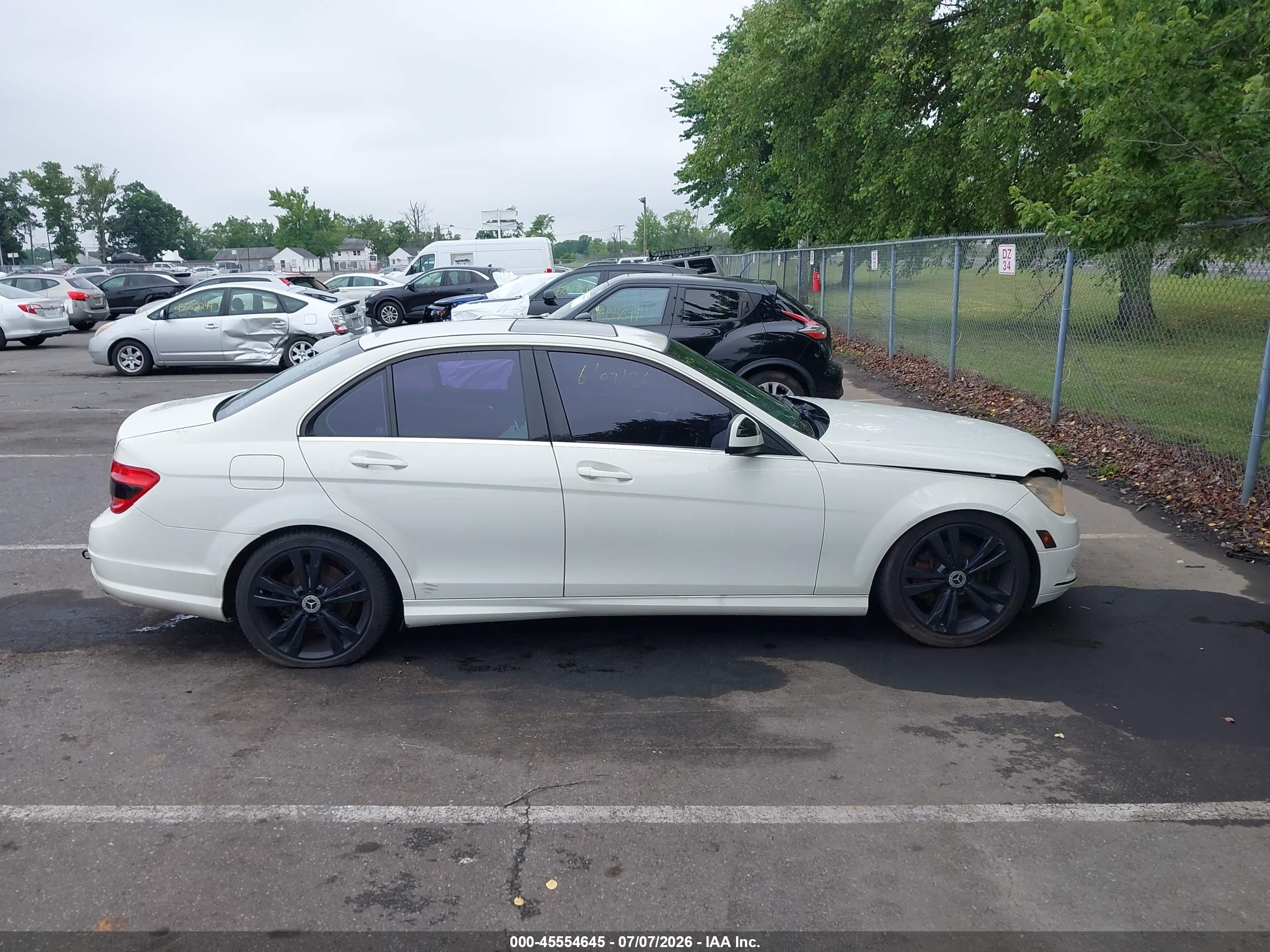 2009 MERCEDES-BENZ C 300 C300 4-MATIC