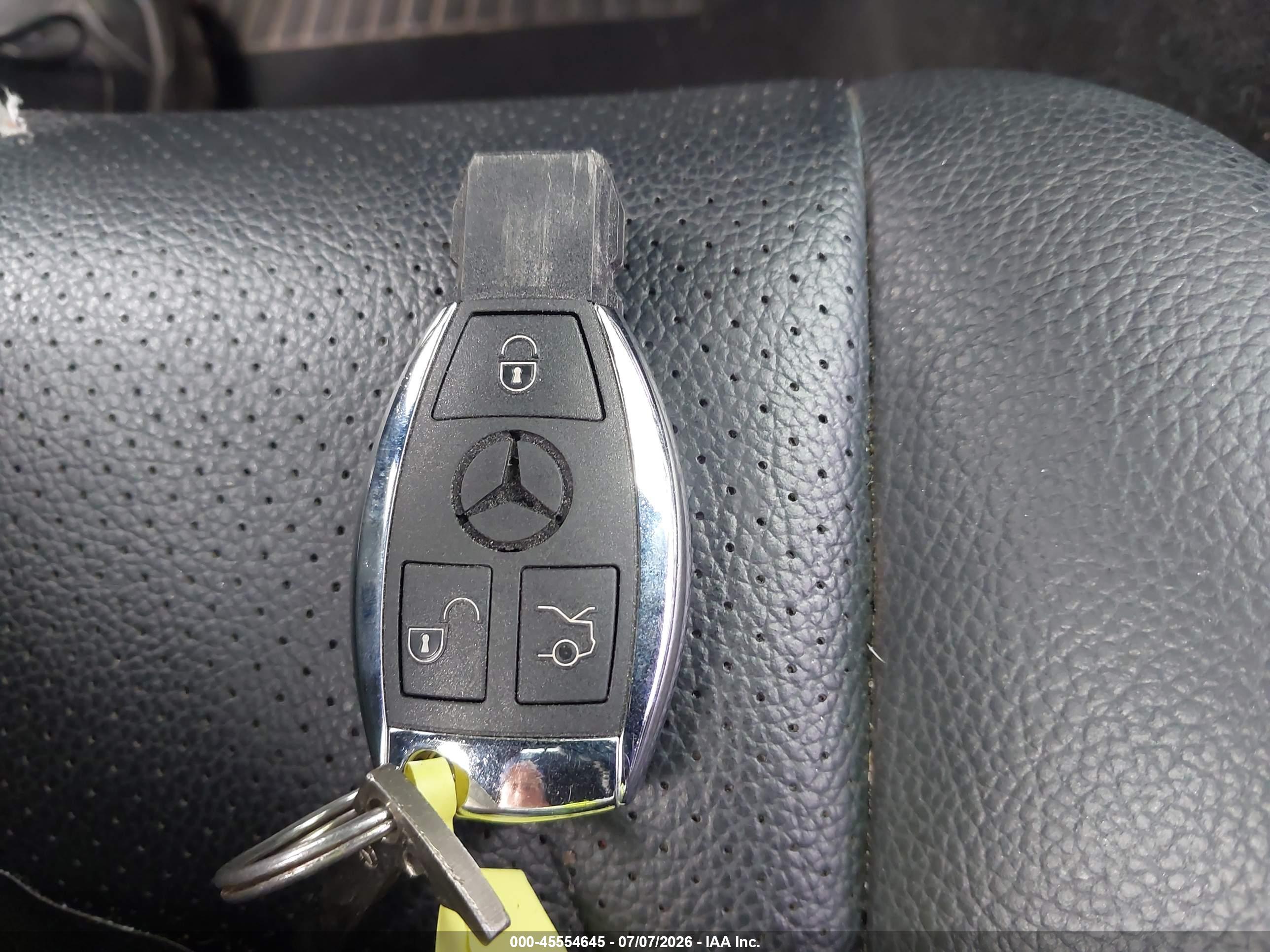 2009 MERCEDES-BENZ C 300 C300 4-MATIC