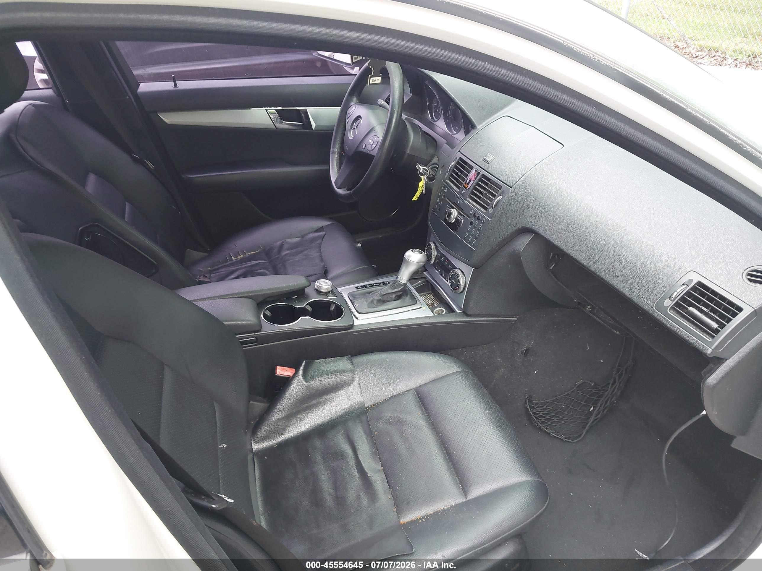 2009 MERCEDES-BENZ C 300 C300 4-MATIC