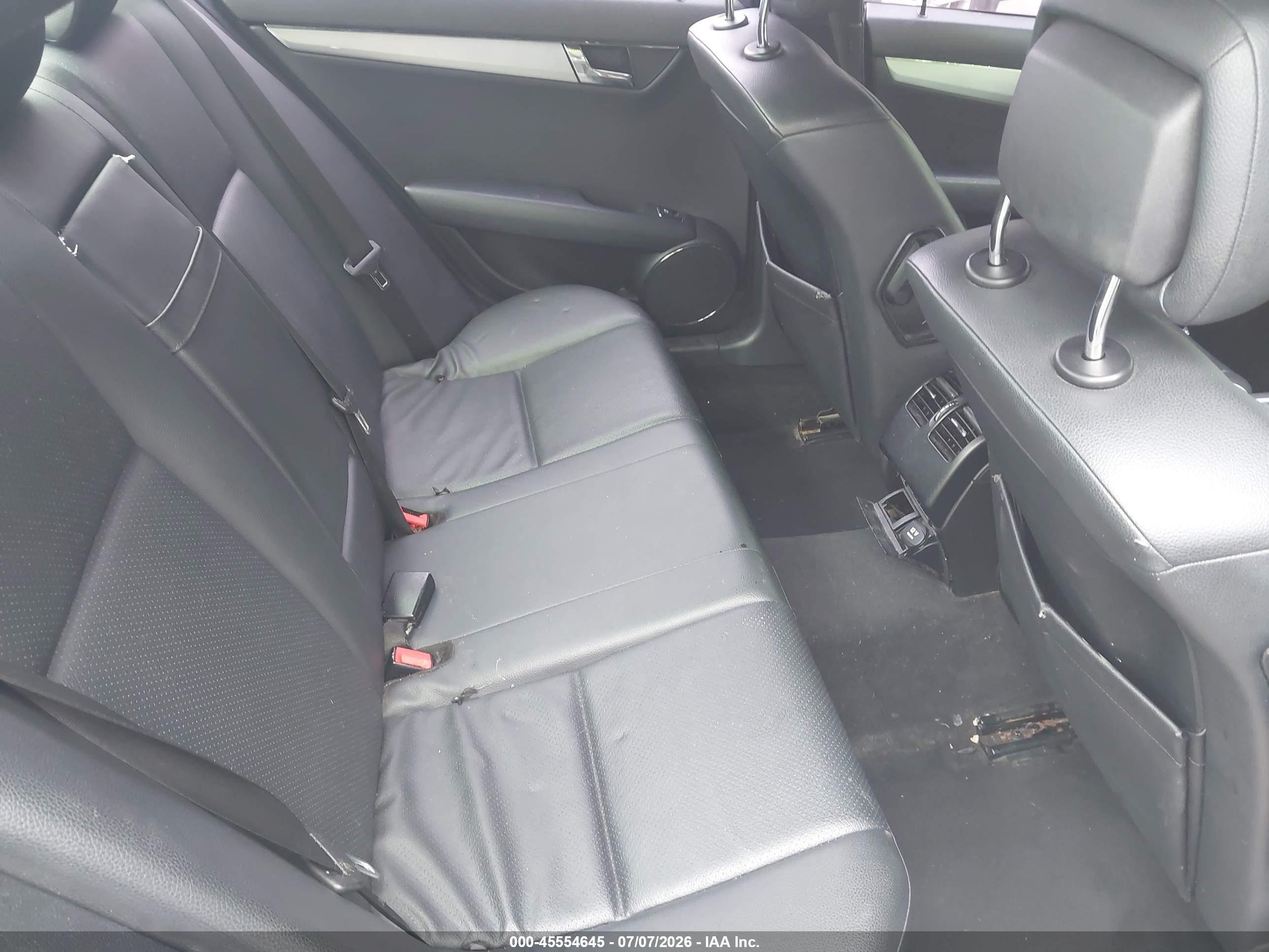 2009 MERCEDES-BENZ C 300 C300 4-MATIC