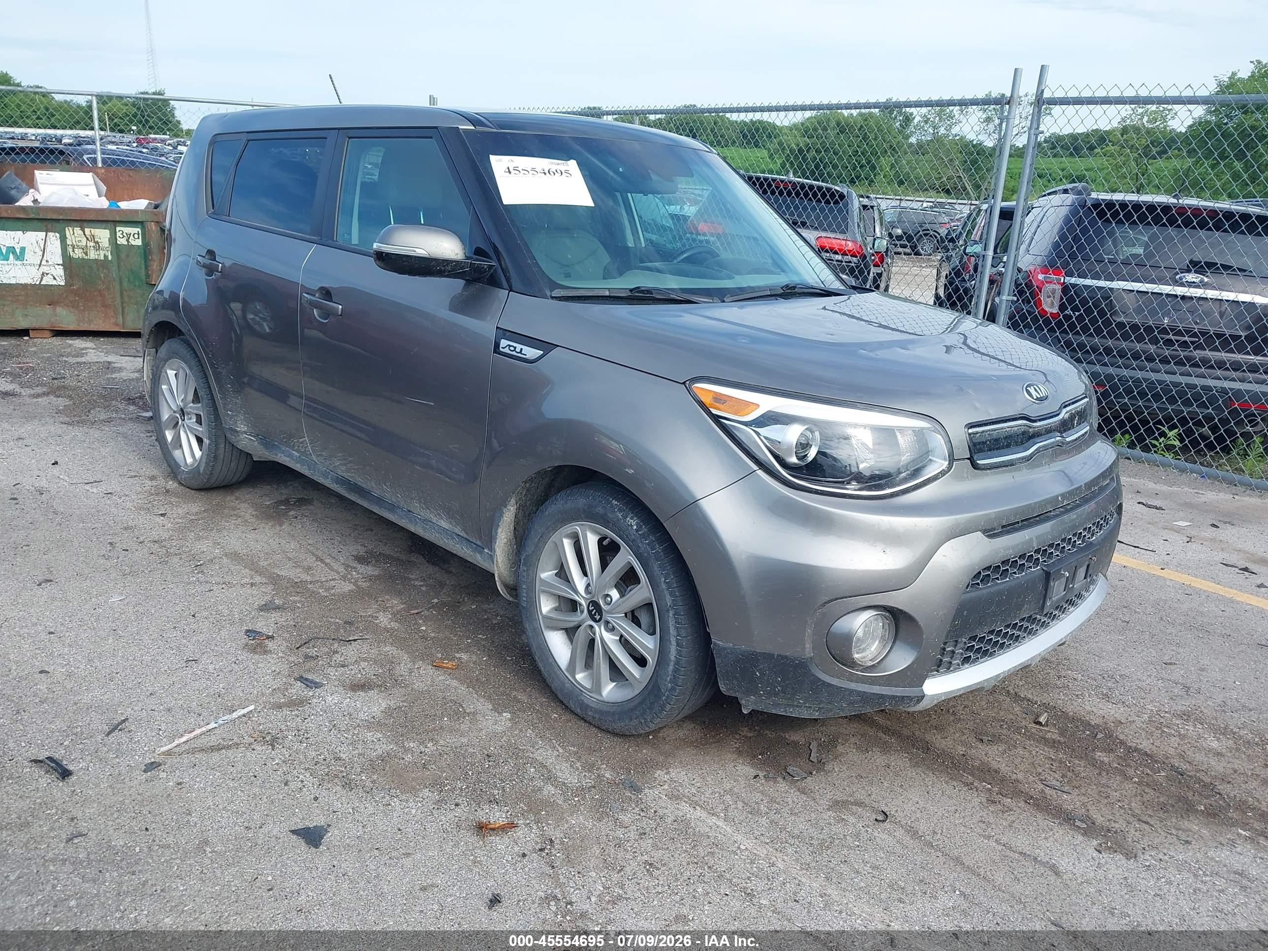 2017 KIA SOUL +