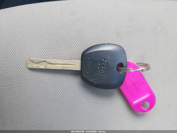 2016 KIA RIO LX