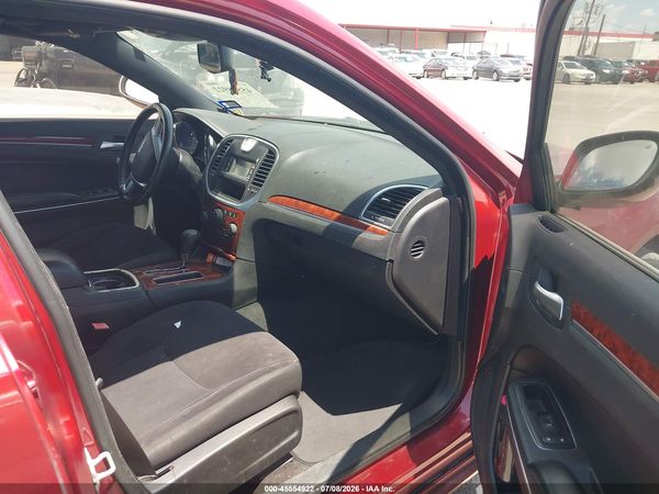 2012 CHRYSLER 300 Base/Limited