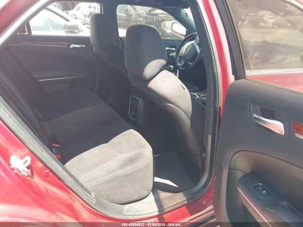 2012 CHRYSLER 300 Base/Limited