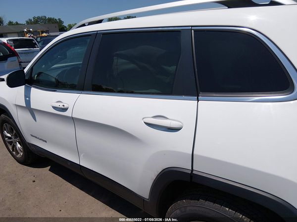 2020 JEEP CHEROKEE LATITUDE PLUS 4X4